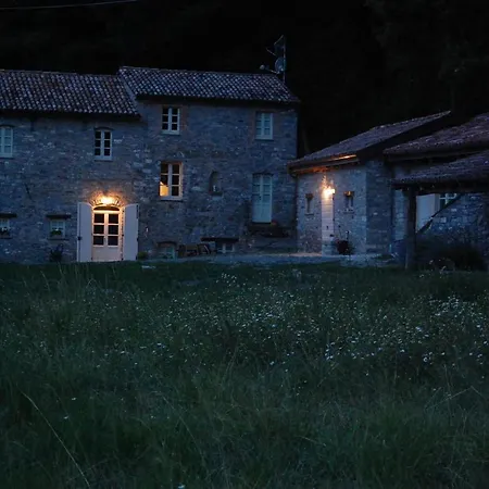 Country-chic B&b, Wellness And Restaurant 