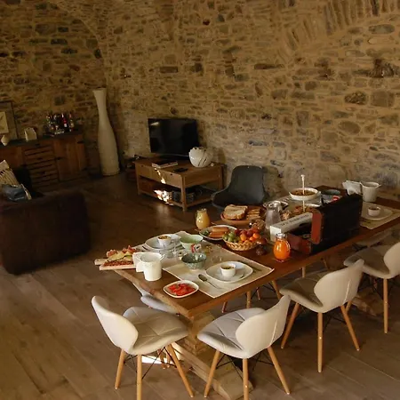 Country-chic B&b, Wellness And Restaurant 