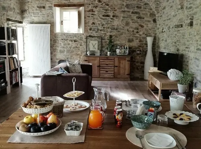 Country-chic B&b, Wellness And Restaurant 