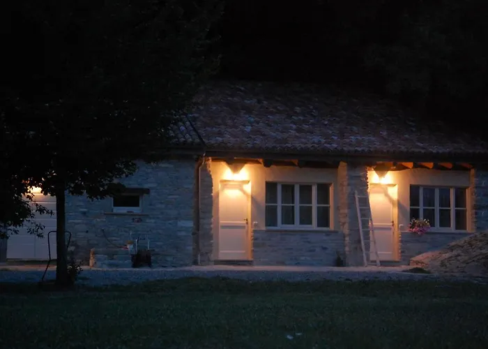 Country-chic B&b, Wellness And Restaurant 